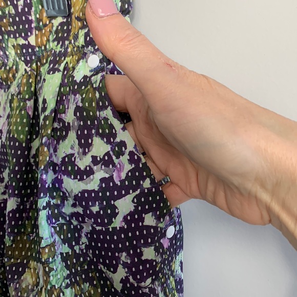 Lululemon Spring Break Away Shorts Floral Size 2 - Picture 5 of 11